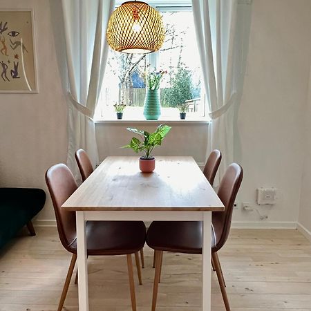 5 Minute Walk To Lego House - 50M2 Apartment With Garden / A Unit Billund Exterior foto